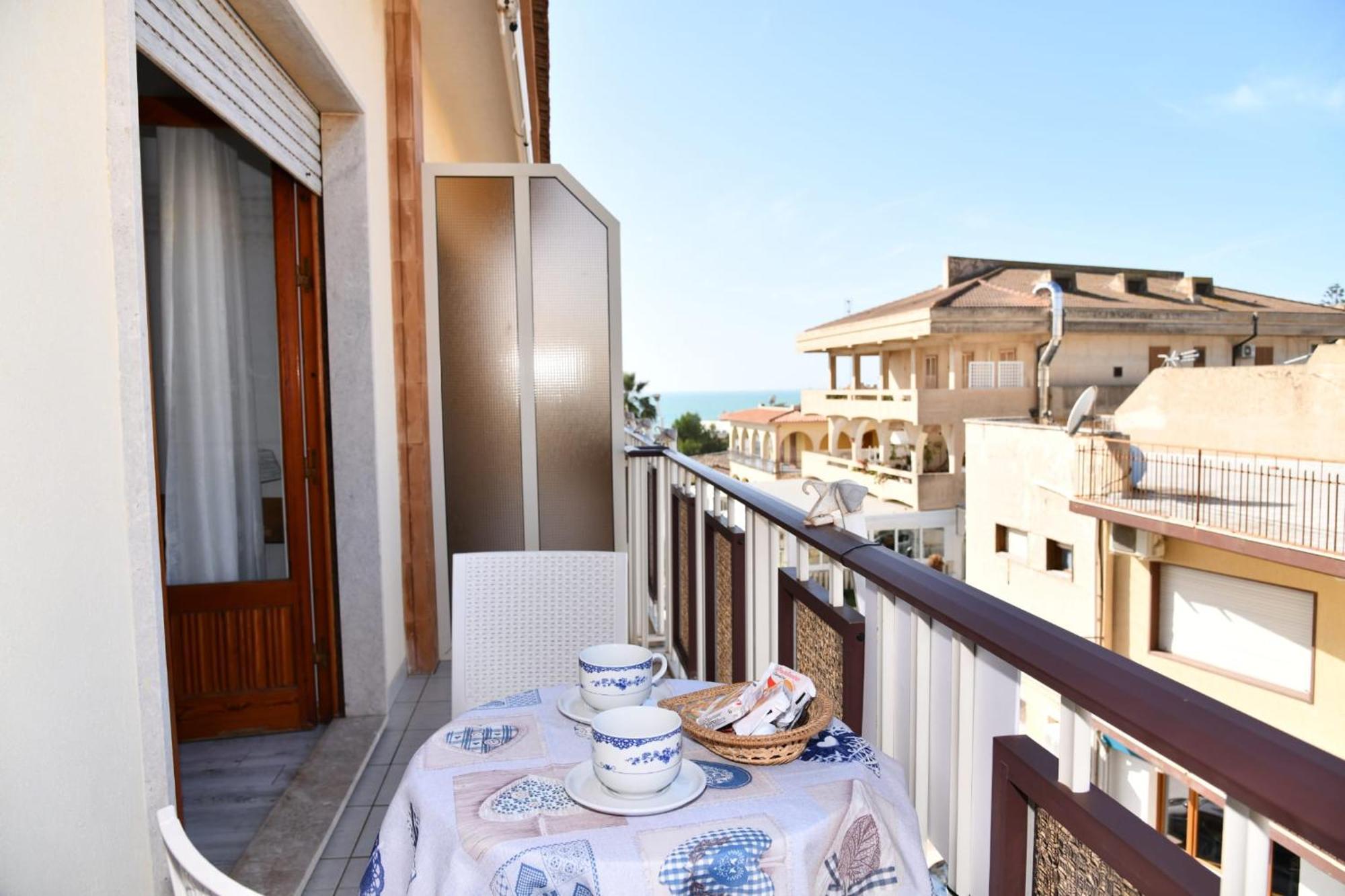 Blu House Apartment